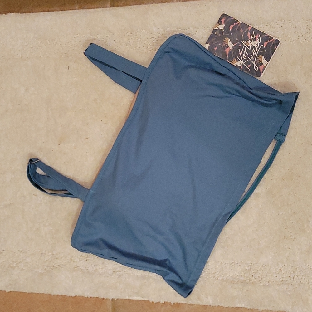KORTNI JEANE: Caribbean Blue Latterback NWT - Picture 3 of 5